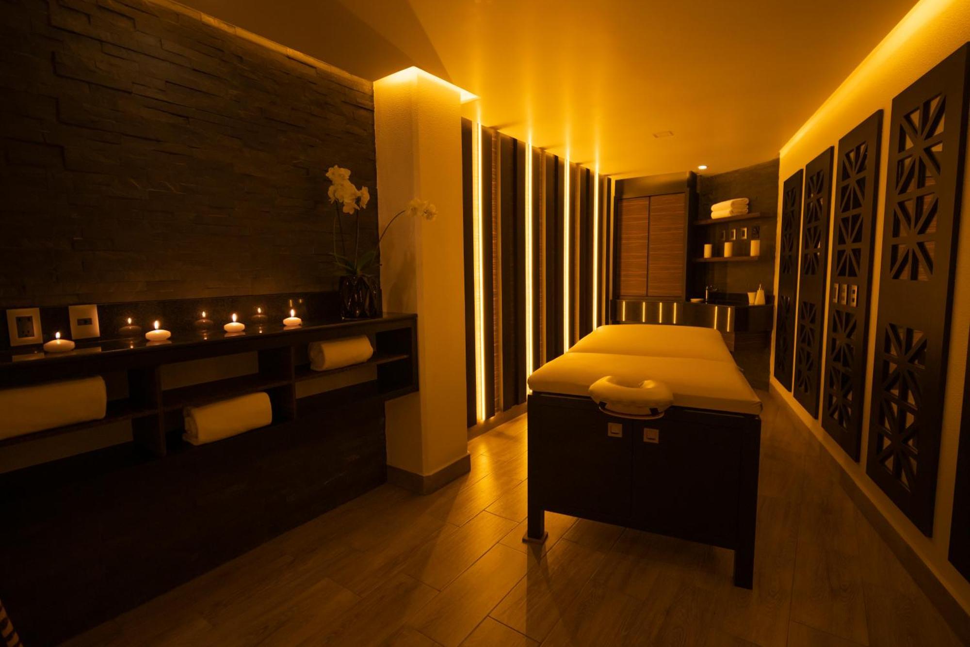Hotel Abastos Plaza Μεξικό Εξωτερικό φωτογραφία