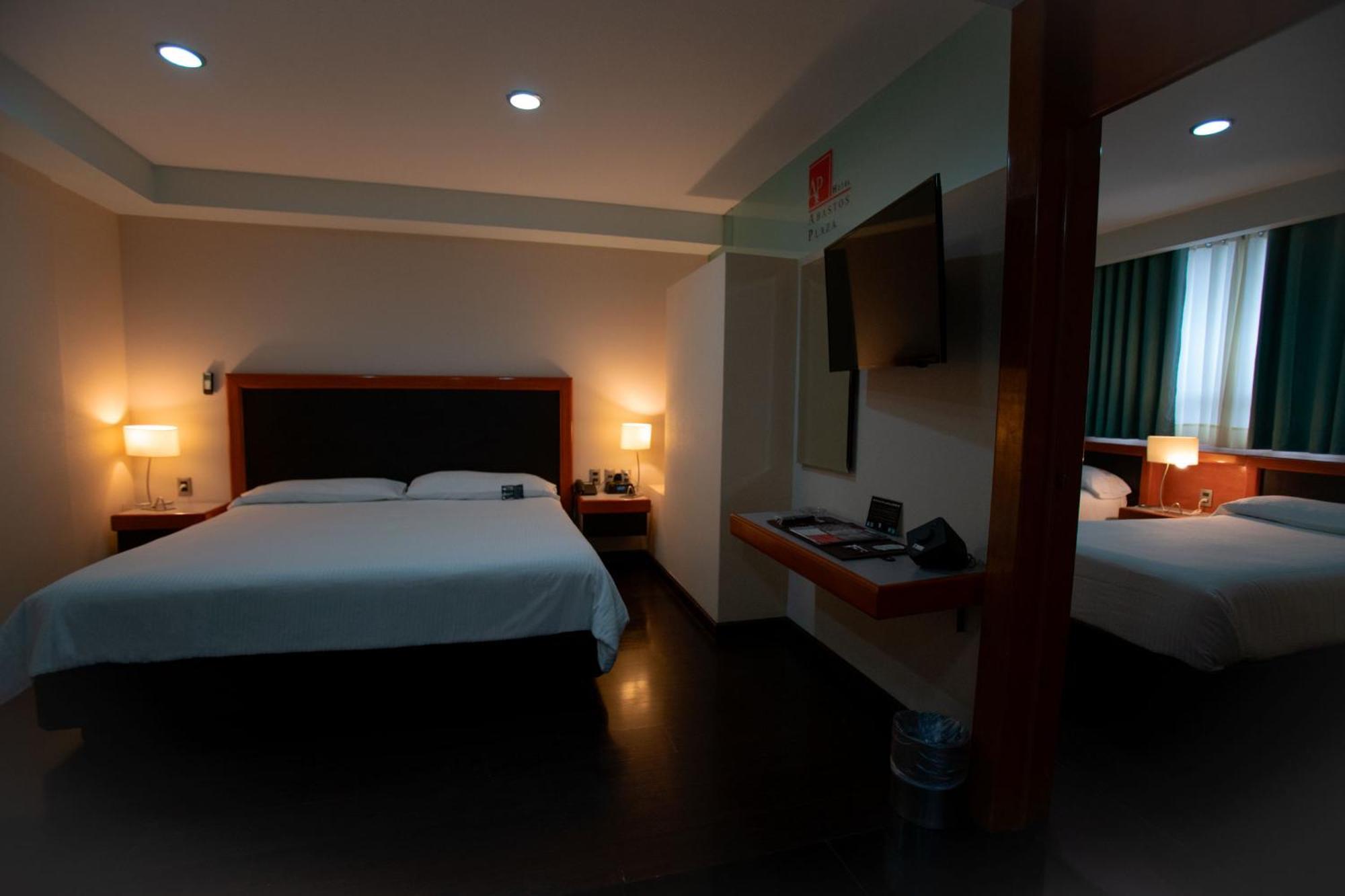 Hotel Abastos Plaza Μεξικό Εξωτερικό φωτογραφία