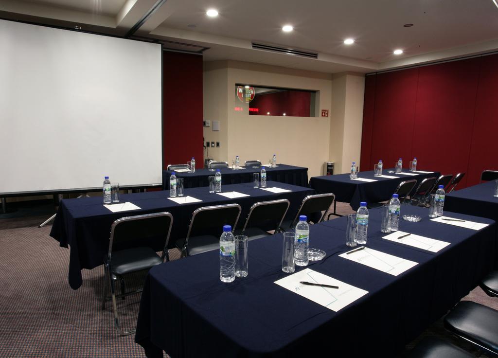 Hotel Abastos Plaza Μεξικό Εξωτερικό φωτογραφία