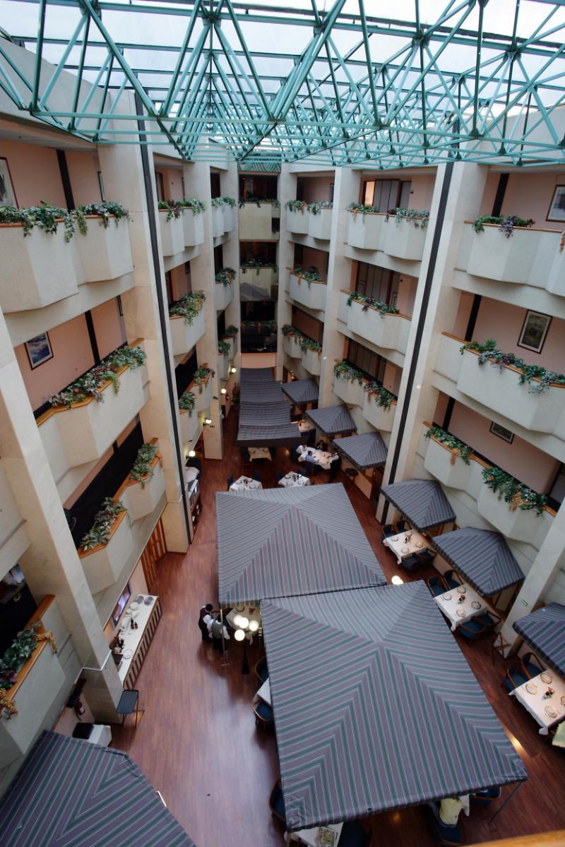 Hotel Abastos Plaza Μεξικό Εξωτερικό φωτογραφία