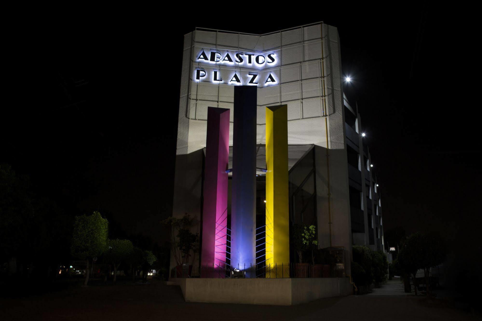 Hotel Abastos Plaza Μεξικό Εξωτερικό φωτογραφία